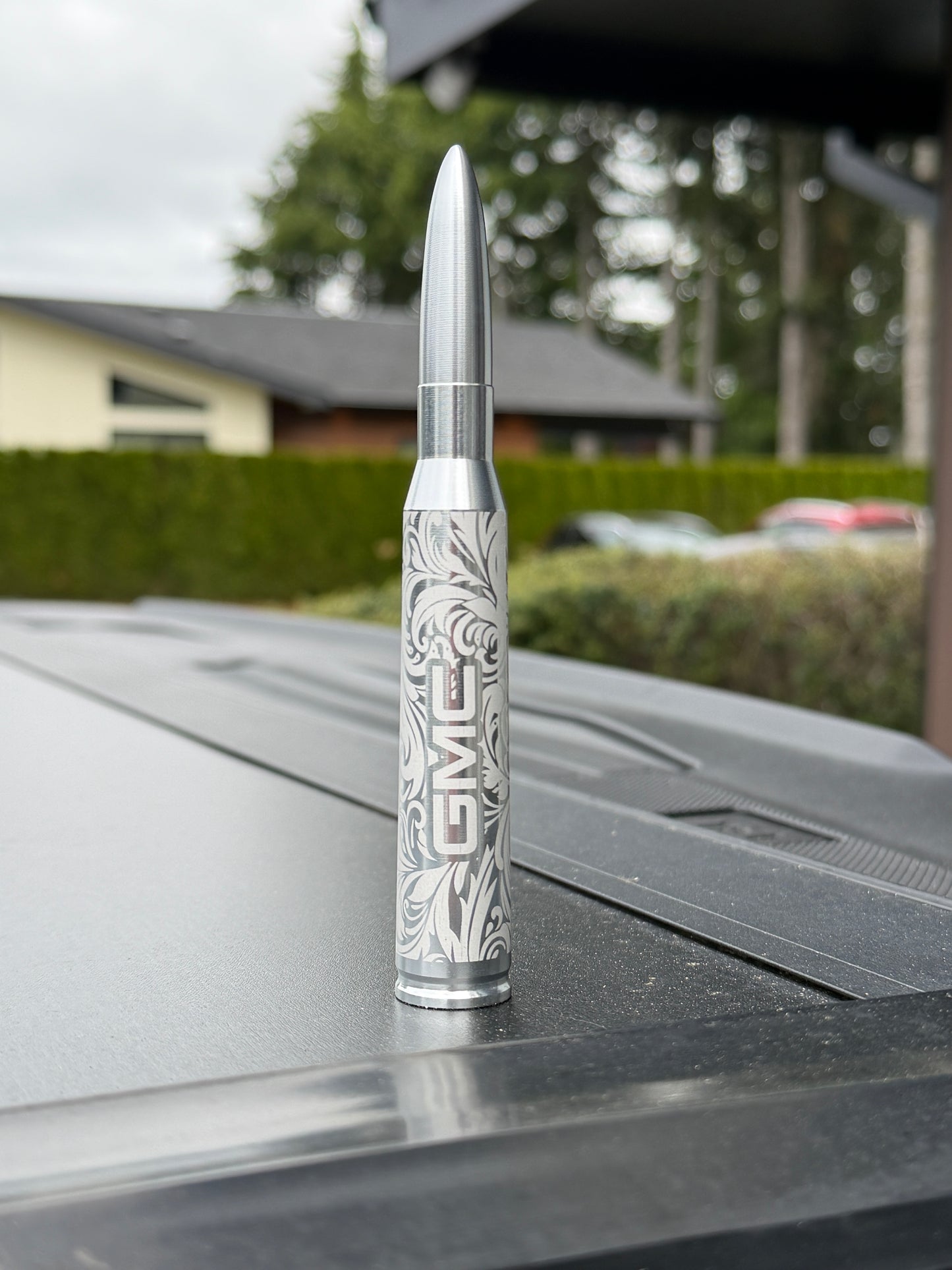 Engraved Bullet Antenna